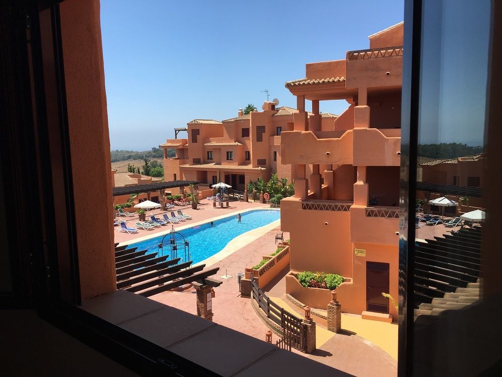 Royal Suites Marbella Бенахавис Экстерьер фото